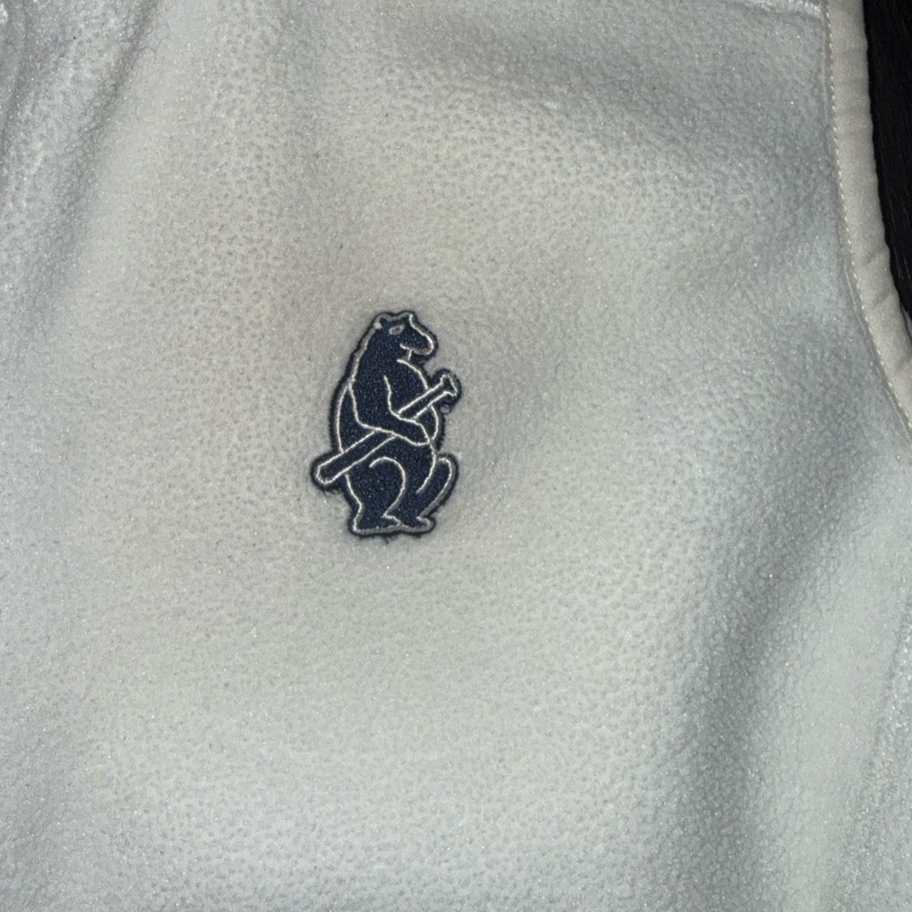 Vineyard Vines White Fleece Vest - Picture 4 of 6